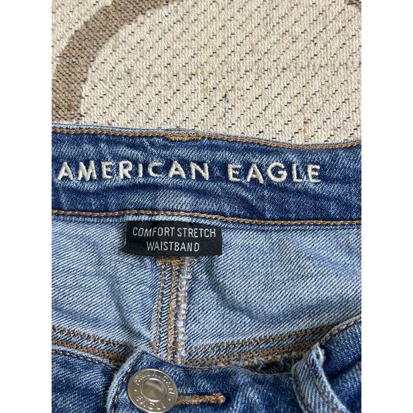 American Eagle Outfitters High Rise Mom Straight Blue Jeans, size 12 short - Picture 2 of 15